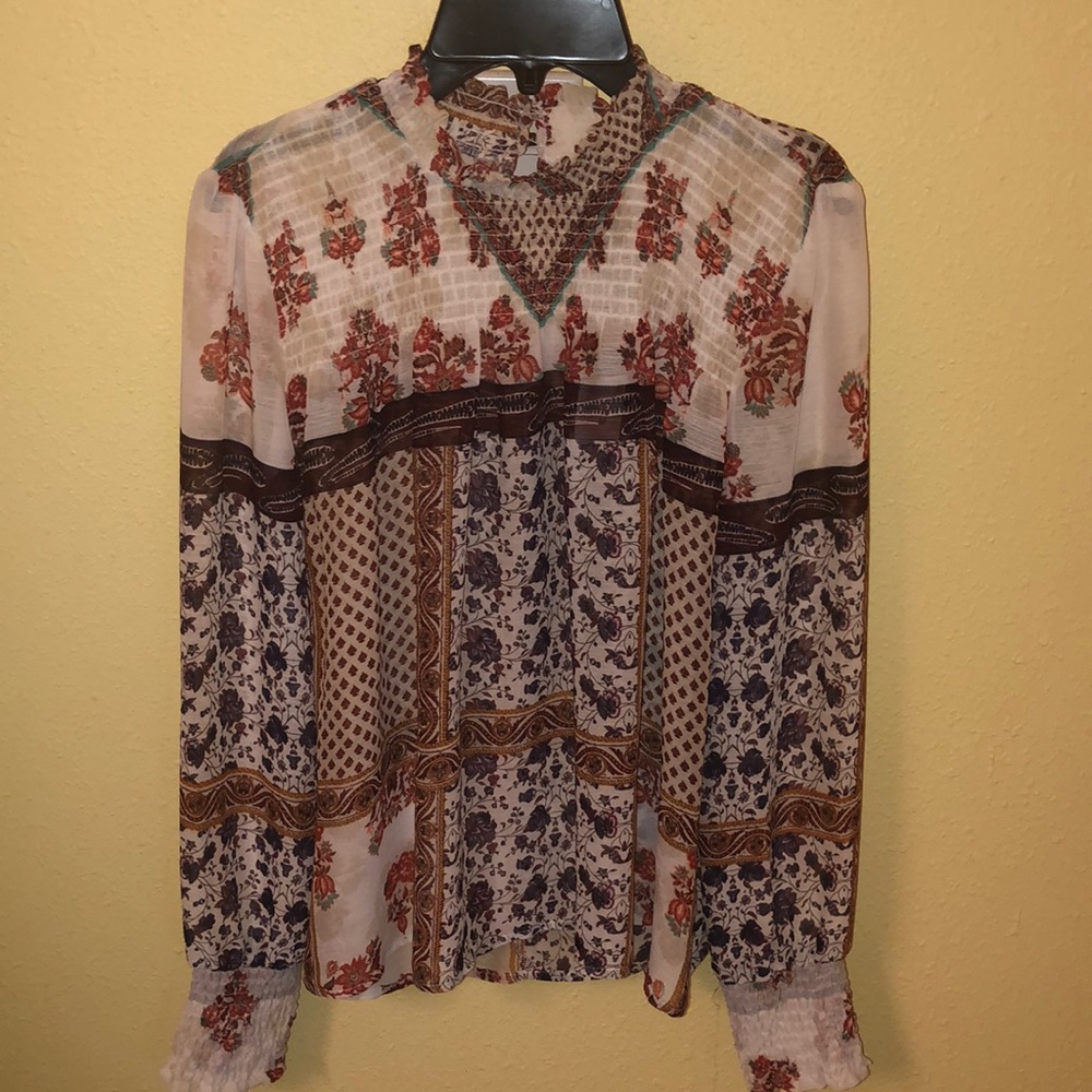 Long sleeve blouse